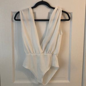 NWT BOOHOO BODYSUIT WHITE